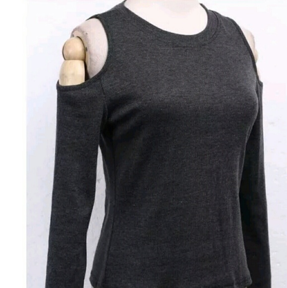 Sexy women off shoulder long sleeve sweater - Picture 3 of 8